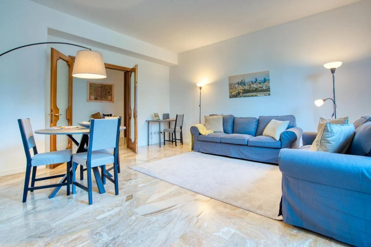 Caseospitali - Life&Thecity Luxury Trilo A Citylife Milan Apartment